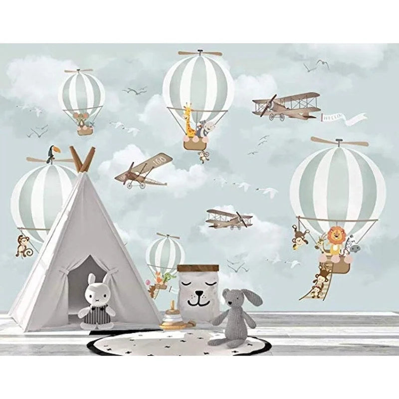 Animales en globos aerostáticos y papel pintado de aviones