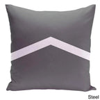 Cojín decorativo bicolor con diseño de chevrón de 26 x 26 pulgadas